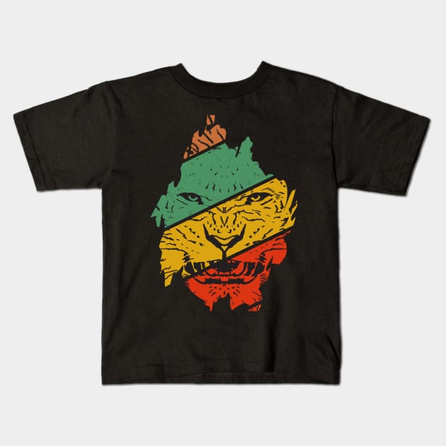 Lion Face Kids T-Shirt by RioDesign2020